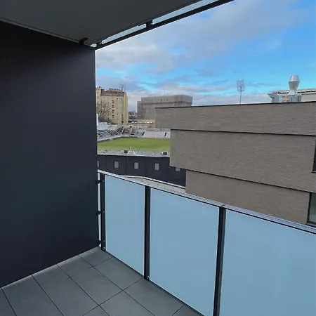 Daire Modern Stylish With Private Garage *